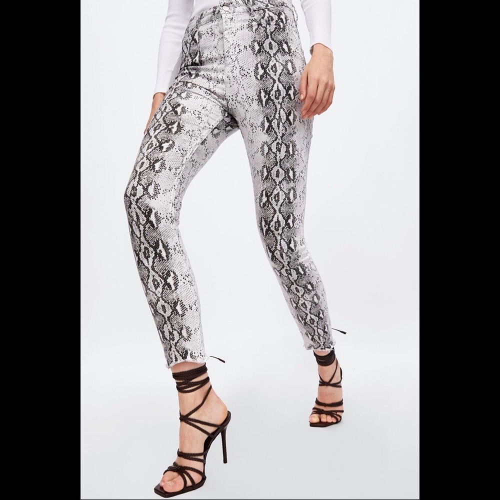 Zara Jeans High Waist Snake Print